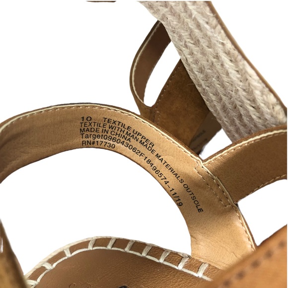 Universal Threads Faux Suede Espadrilles Gently Used SZ 10 Wedge Heel Sandal - Picture 4 of 8